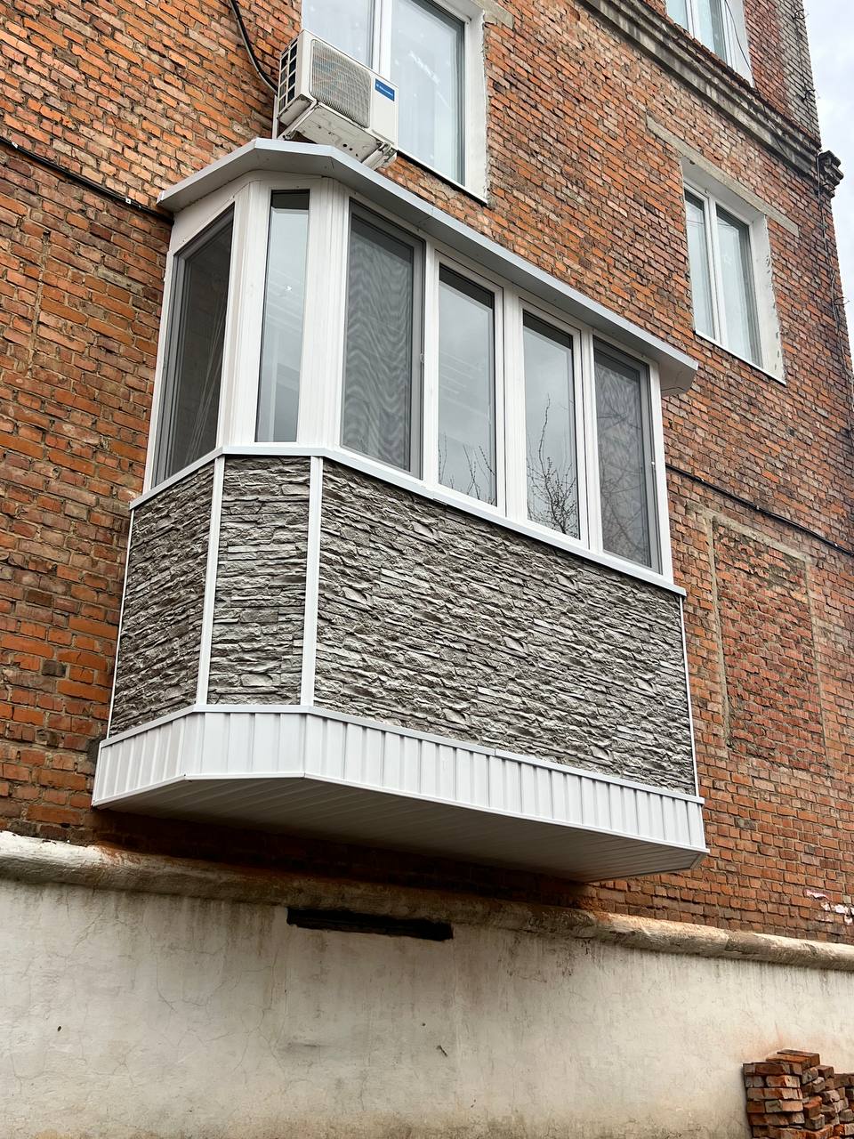 Остекление балкона